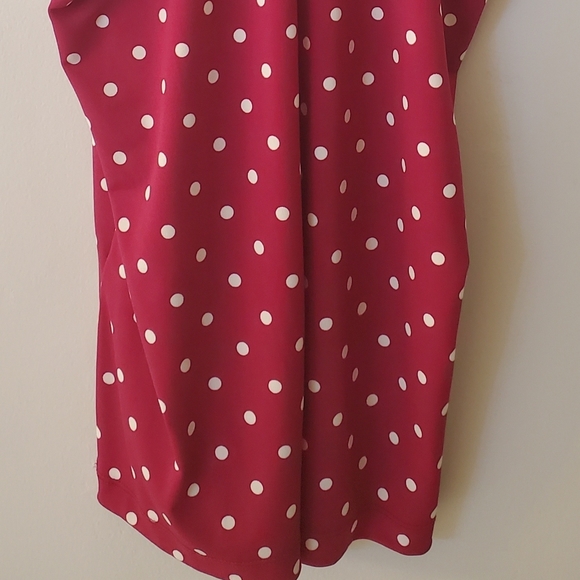 Halter top - Picture 2 of 2